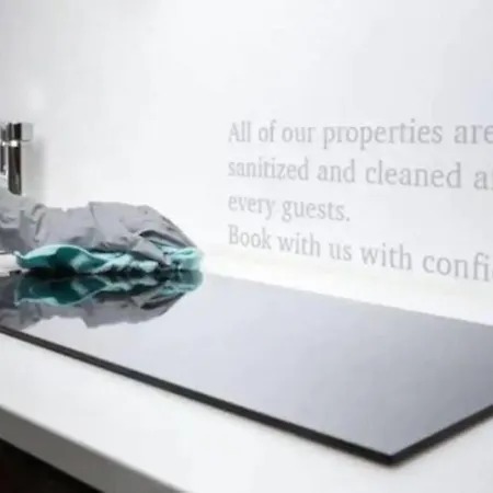 Wyzwolenia , Lazienki Park & Zbawiciela Sq. 2' Lejlighed