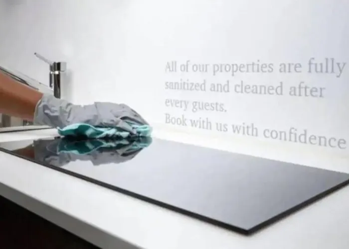 Wyzwolenia , Lazienki Park & Zbawiciela Sq. 2' Appartamento