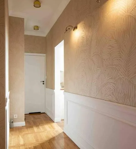 Wyzwolenia , Lazienki Park & Zbawiciela Sq. 2' * Varsavia