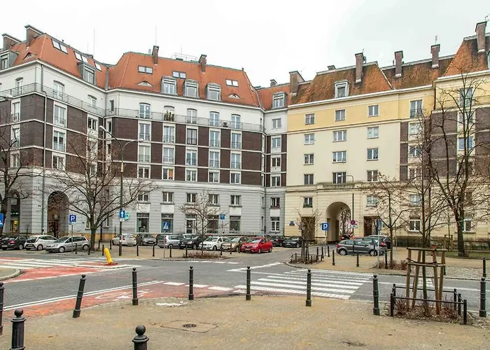 Wyzwolenia , Lazienki Park & Zbawiciela Sq. 2' Appartamento Varsavia